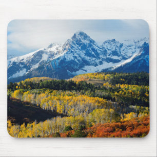 Snowyberg u. -bäume mousepad