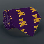 Snuggle den Teddybären Krawatte<br><div class="desc">Snuggle ist ein Spaßlicht Rost farbiger Teddybär,  der einen hellen lila Bogen trägt.  Er ist für jeder alles Alters passend.  Netter kleiner Bär des großen Spaßes.</div>