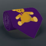 Snuggle den Teddybären Krawatte<br><div class="desc">Snuggle ist ein Spaßlicht Rost farbiger Teddybär,  der einen hellen lila Bogen trägt.  Er ist für jeder alles Alters passend.  Netter kleiner Bär des großen Spaßes.</div>