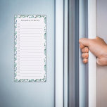 So führen Sie eine Checkliste mit blauen grünen Fo Magnetischer Notizblock<br><div class="desc">Diese geriet zu tun Liste auf einem magnetischen Notizblock für den Kühlschrank kann mit einem Namen als nachdenkliches Geschenk für sie personalisiert werden. Es hat eine pastellblaue, grüne und weiße Eukalyptus-Blätter Rand Muster. Sie können den Text, der auf "To Do List" steht, zu einer anderen Art von Liste ändern, wenn...</div>