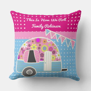 So laufen wir Pinker blauer Campervan Retro Süß Kissen