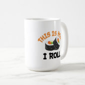 So rolle ich - Funny Sushi Kaffeetasse (VorderseiteRechts)