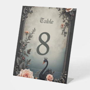 So selten wie ein schwarzer Schwan, zeitlos wie wa Sockelschild