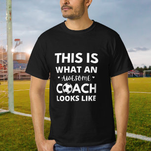 So sieht ein Phantastischer Fußballtrainer aus T-Shirt