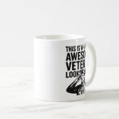 So sieht ein Phantastischer Veteran aus Kaffeetasse (VorderseiteRechts)