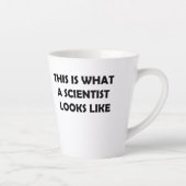 So sieht ein Wissenschaftler aus Milchtasse (Rechts)