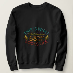 So sieht eine großartige 68-Jährige aus Sweatshirt