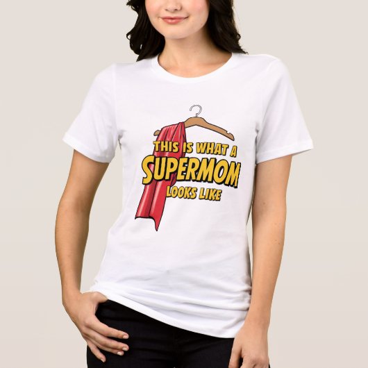 So sieht eine Supermutter aus Tri-Blend Shirt (Vorderseite)