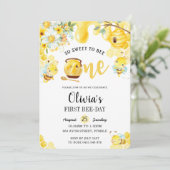 So süß zu biegen eine Niedliche Hummel 1. Geburtst Einladung (Stehend Vorderseite)