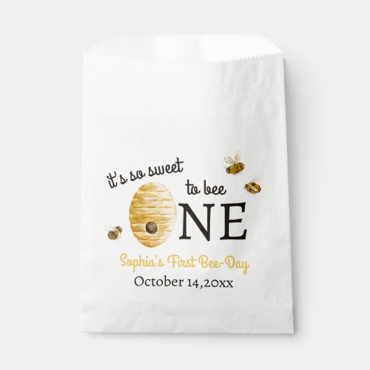 So Sweet To Bee One First Birthday Honeycomb Geschenktütchen (Vorderseite)