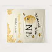 So Sweet To Bee One First Birthday Honeycomb Wandteppich (Vorderseite (Horizontal))