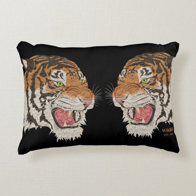 So verärgert und bitter Kämpfer Tiger Black Dekokissen (Vorderseite)