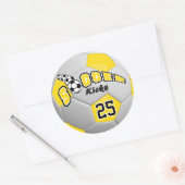 Soccer Ball Players Kicks | Yellow Runder Aufkleber (Umschlag)