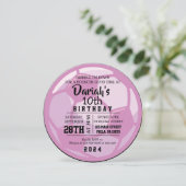 SOCCER BALL RUND Pink Geburtstagsparty Einladung (Stehend Vorderseite)