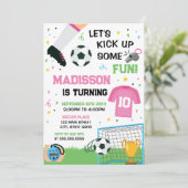 Soccer Birthday girl Invitation Einladung (Stehend Vorderseite)