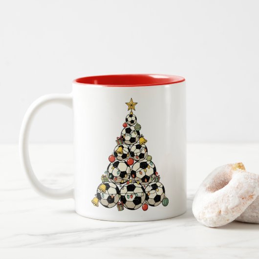 Soccer Christmas Tree Zweifarbige Tasse (Mit Donut)