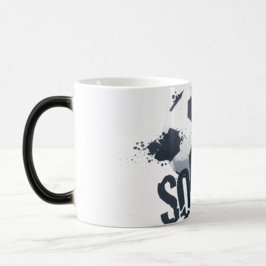 Soccer Graffiti Mug Verwandlungstasse (Links)