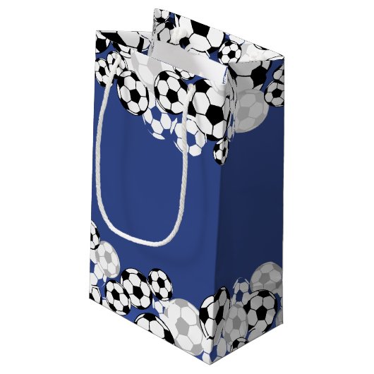 Soccer Invitational Blue mit Text Kleine Geschenktüte (Rückseite Schrägansicht)