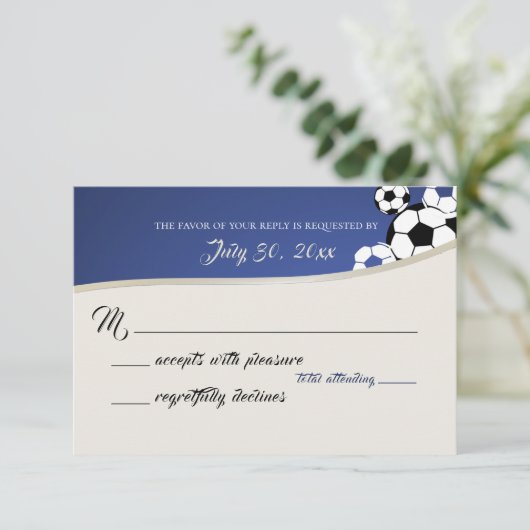 Soccer Theme Response Card RSVP Karte (Stehend Vorderseite)