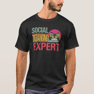 Social Distancing Expert Gaming Vintag Video Game T-Shirt