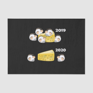 Social Distancing Mouse and Cheese Funny 2020 Long Seidenpapier