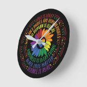 Social Justice Rainbow Colors Word Art Runde Wanduhr (Winkel)