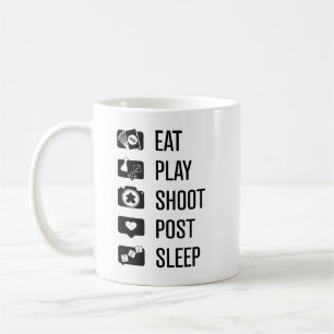Social Media Gamer Black Art Tasse