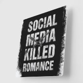 Social Media Killed Romance Quadratische Wanduhr (Winkel)