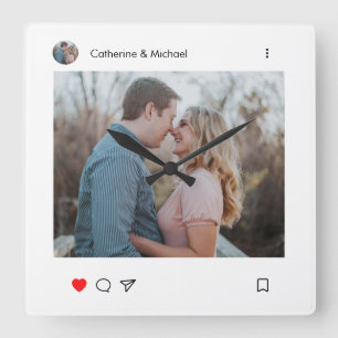 Social Media Post Style Foto und Name Couple Quadratische Wanduhr