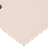 Social Media Soft Pink-Display für Firmenlogos Tischdecke (Schrägansicht)