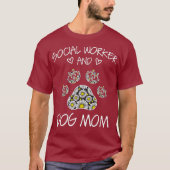 Social Worker And Dogs Mom Wildflowers Daisy T-Shirt (Vorderseite)