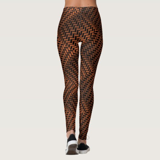Socialite Wild Bronze Zig Zag Muster Leggings (Rückseite)