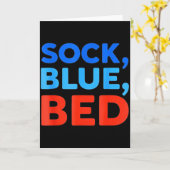 Sock Blau Bett Lustiges Meme  Karte (Gelbe Blume)