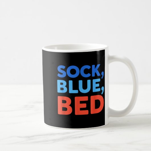 Sock Blue Bed Funny Meme Kaffeetasse (Rechts)