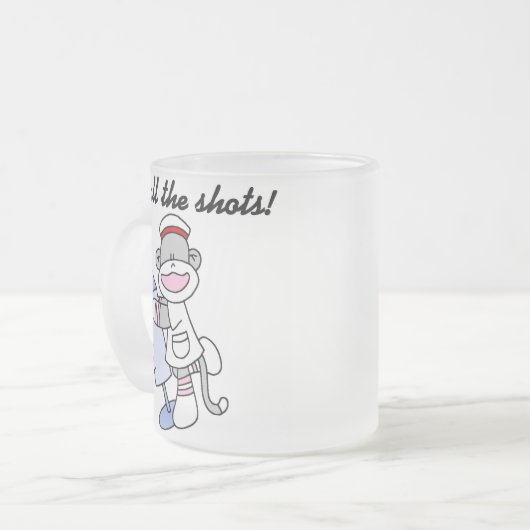Sock Monkey Nurse I Call the Shots Geschenke Mattglastasse (Vorderseite Links)
