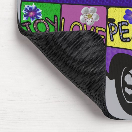 Sock Monkey Peace Bus  Mousepad (Ecke)