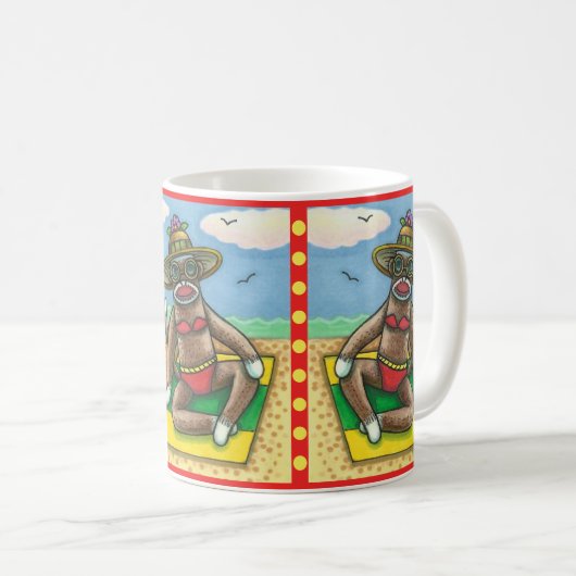 SOCK MONKEY RED BIKINI, AM STRAND CARTOON Funny Kaffeetasse (VorderseiteRechts)