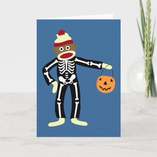 Sock Monkey Skeleton Halloween Karte (Vorderseite)