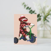 Sock Monkey Tricycle Postkarte (Stehend Vorderseite)