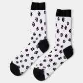 Socken mit schwarzem Pfotenabdruck | Hübsche gemus (Linkes Detail)