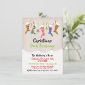 Socken-Swap-Wäscheleinen-Austausch für Weihnachten Einladung (Stehend Vorderseite)