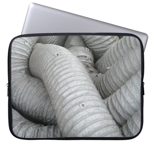 Sofa aus grauem und schwarzem Stoff Laptopschutzhülle (Vorderseite)