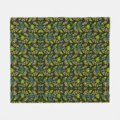Sofisticiertes blaues und beiges Blumenmuster-Desi Fleecedecke (Vorderseite (Horizontal))