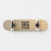 Sofort bearbeitbare QR-Code-Vorlage | Faux Gold Skateboard (Horizontal)