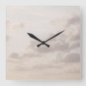 Soft Beige Caribbean Clouds Dream 1 Quadratische Wanduhr (Vorderseite)