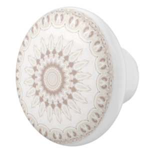 Soft Beige und White Mandala Medallion Keramikknauf
