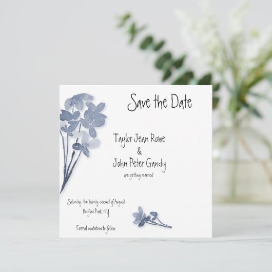 Soft Blue Blume Wedding Save the Date (Stehend Vorderseite)