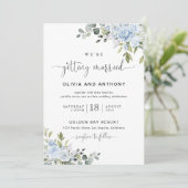 Soft Blue Botanical Wedding Invitation Einladung (Stehend Vorderseite)