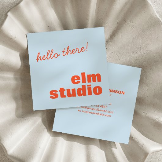 Soft Blue Orange Hello There Friendly Bold Square Quadratische Visitenkarte