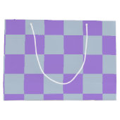 Soft Blue und Lavender Checked Große Geschenktüte (Rückseite)